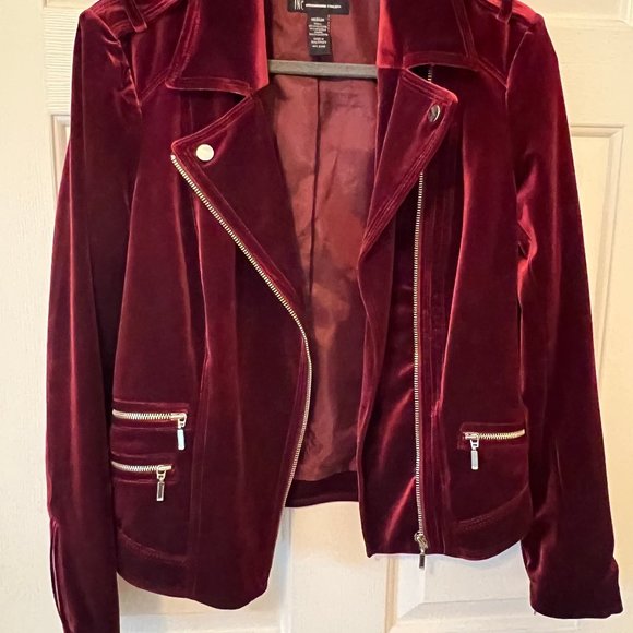 Jacket - Picture 3 of 3